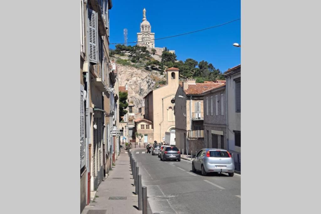 Studio à 10 min à pied Notre-Dame de la Garde Appartamento Marsiglia Esterno foto